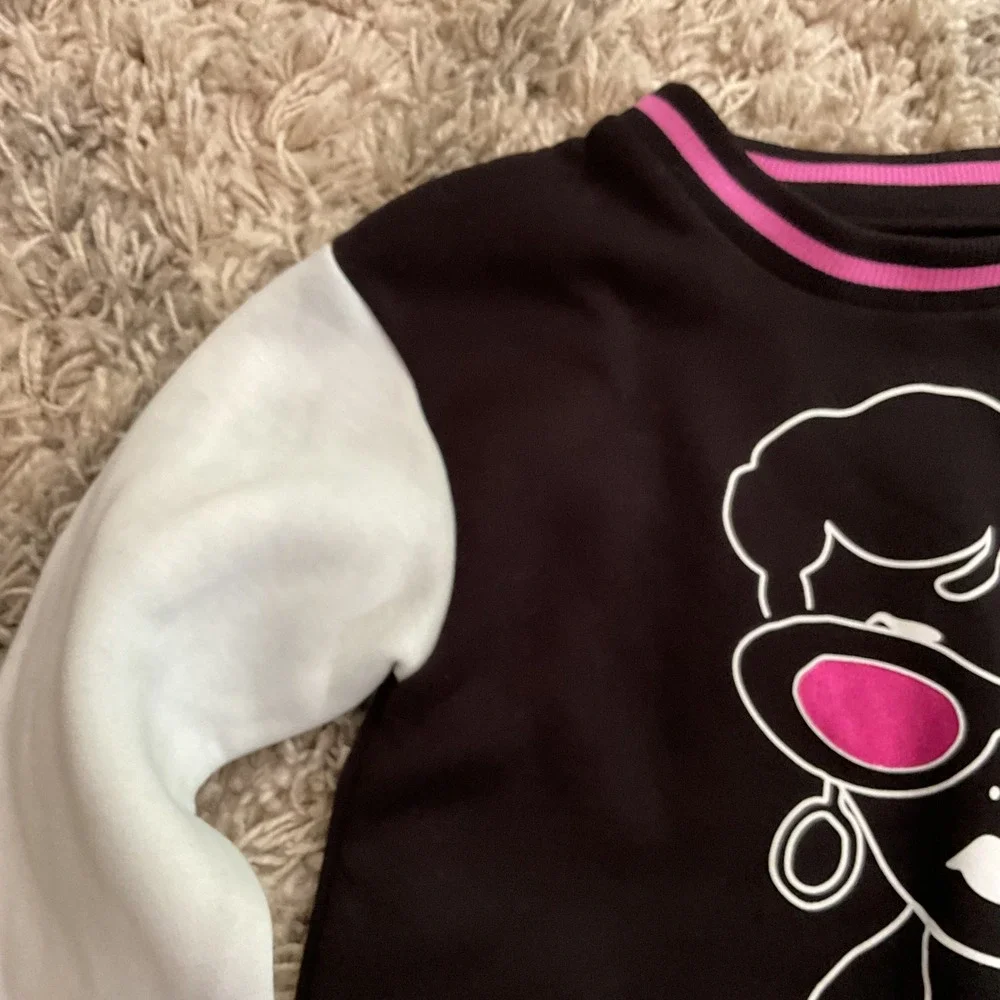 Barbie Kids Black White Colorblock Graphic Sweatshirt Pink Sunglasses Size S